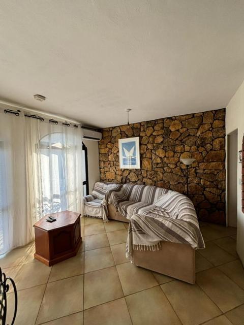 Cozy Beachside Apartment Xlendi